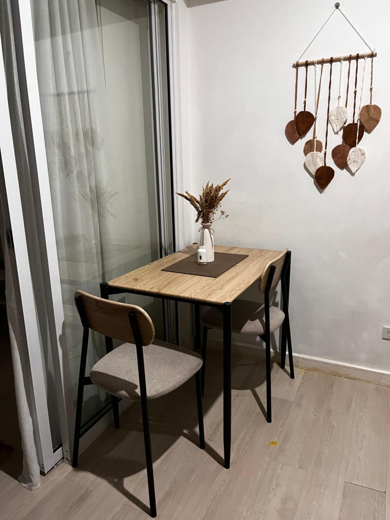 Azure Maui 1 Bedroom Apartment Manila